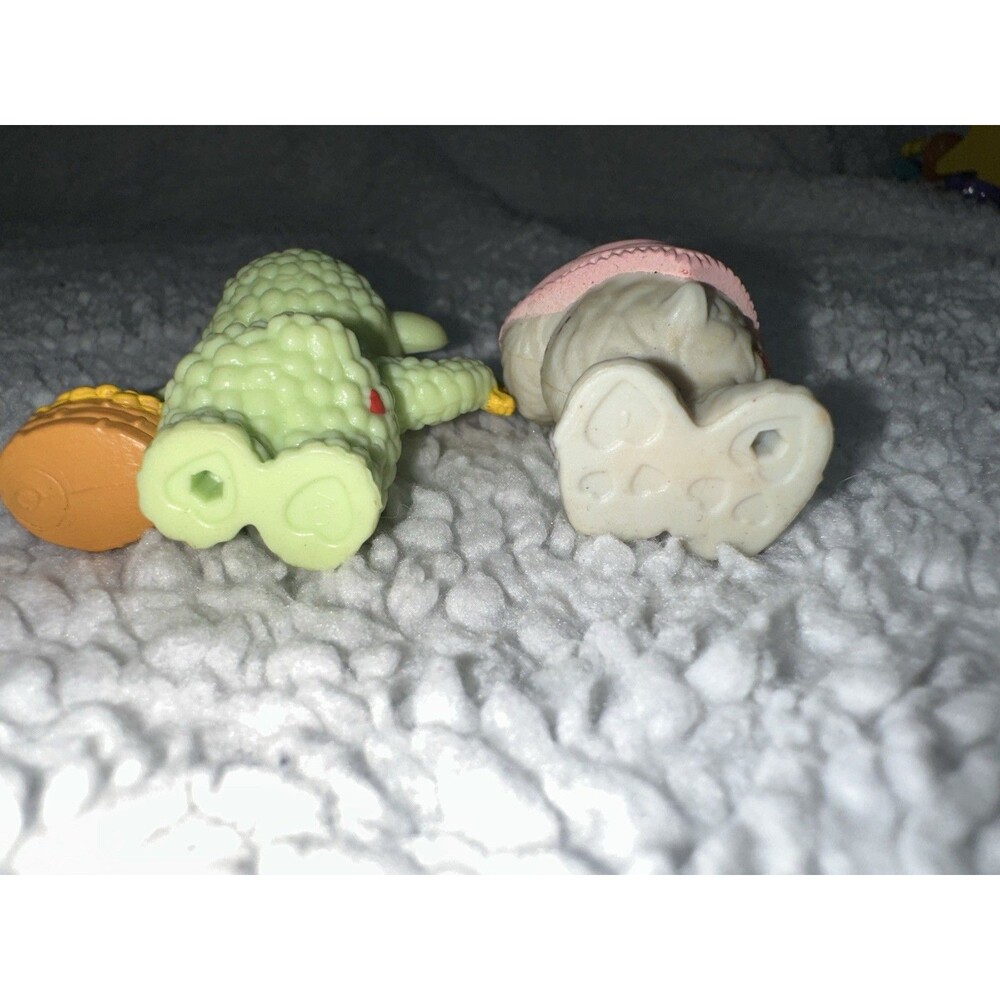Vintage Care Bears 2 PVC Figures 80's Mini Grams And Gentle Heart Lamb Bear - Picture 6 of 6